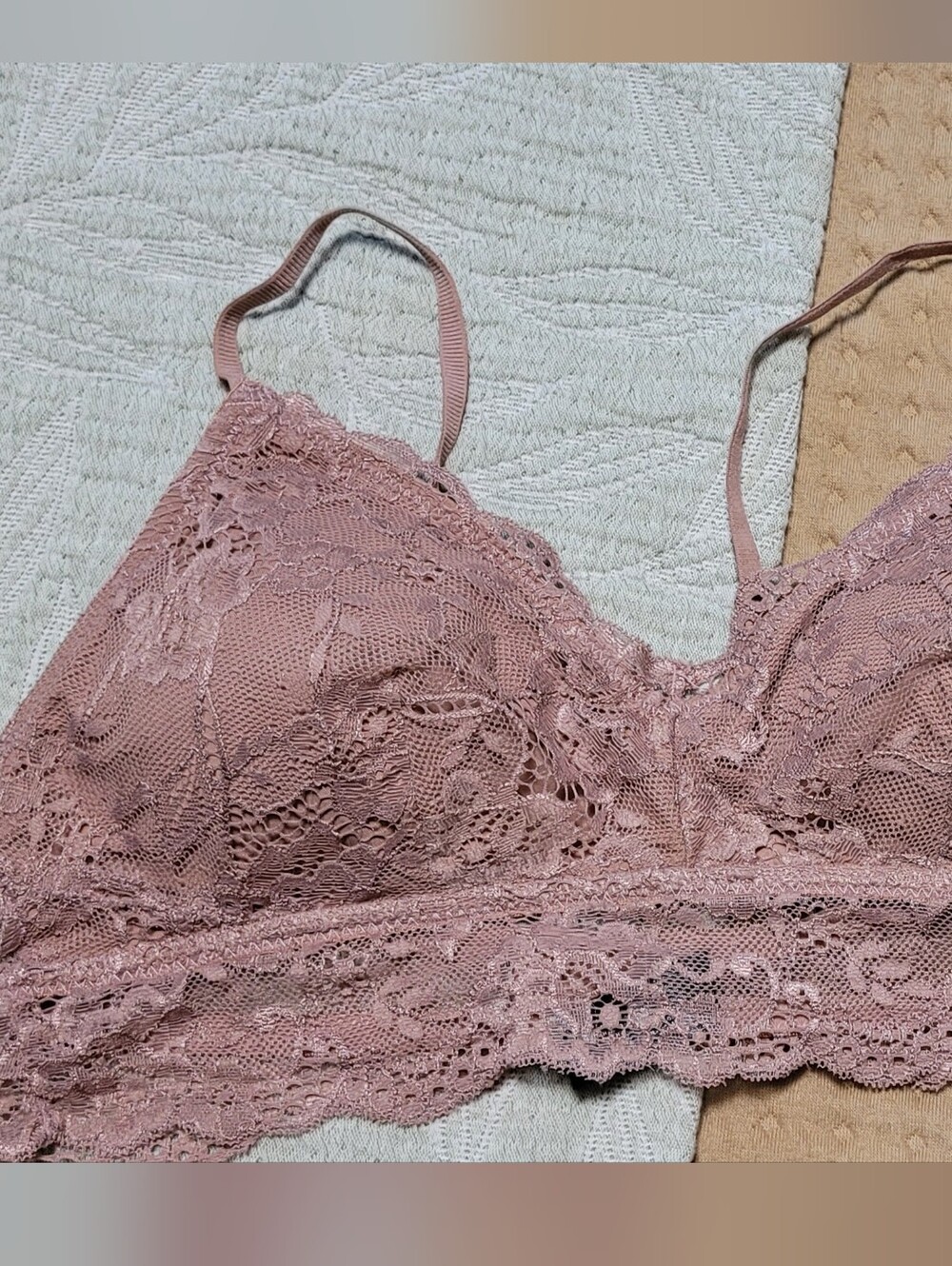 💜2 for $10💜 Bundle and save Danskin Dusty Rose Lace Bralette